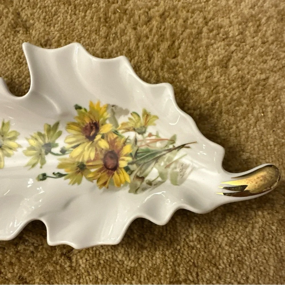Old Nuremberg Bavaria Germany Porcelain Leaf Candy Dish Floral Plate